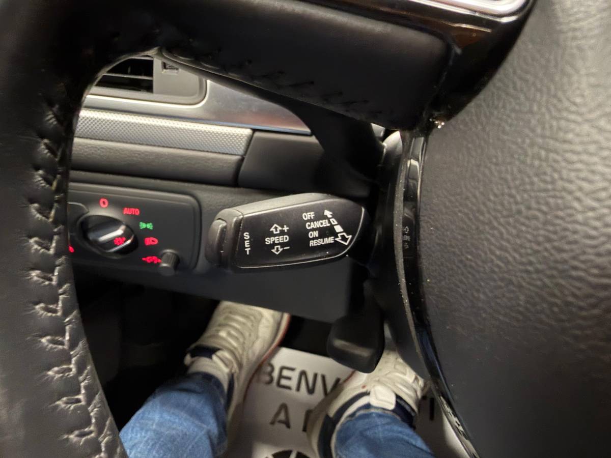 AUDI A6 2.0
