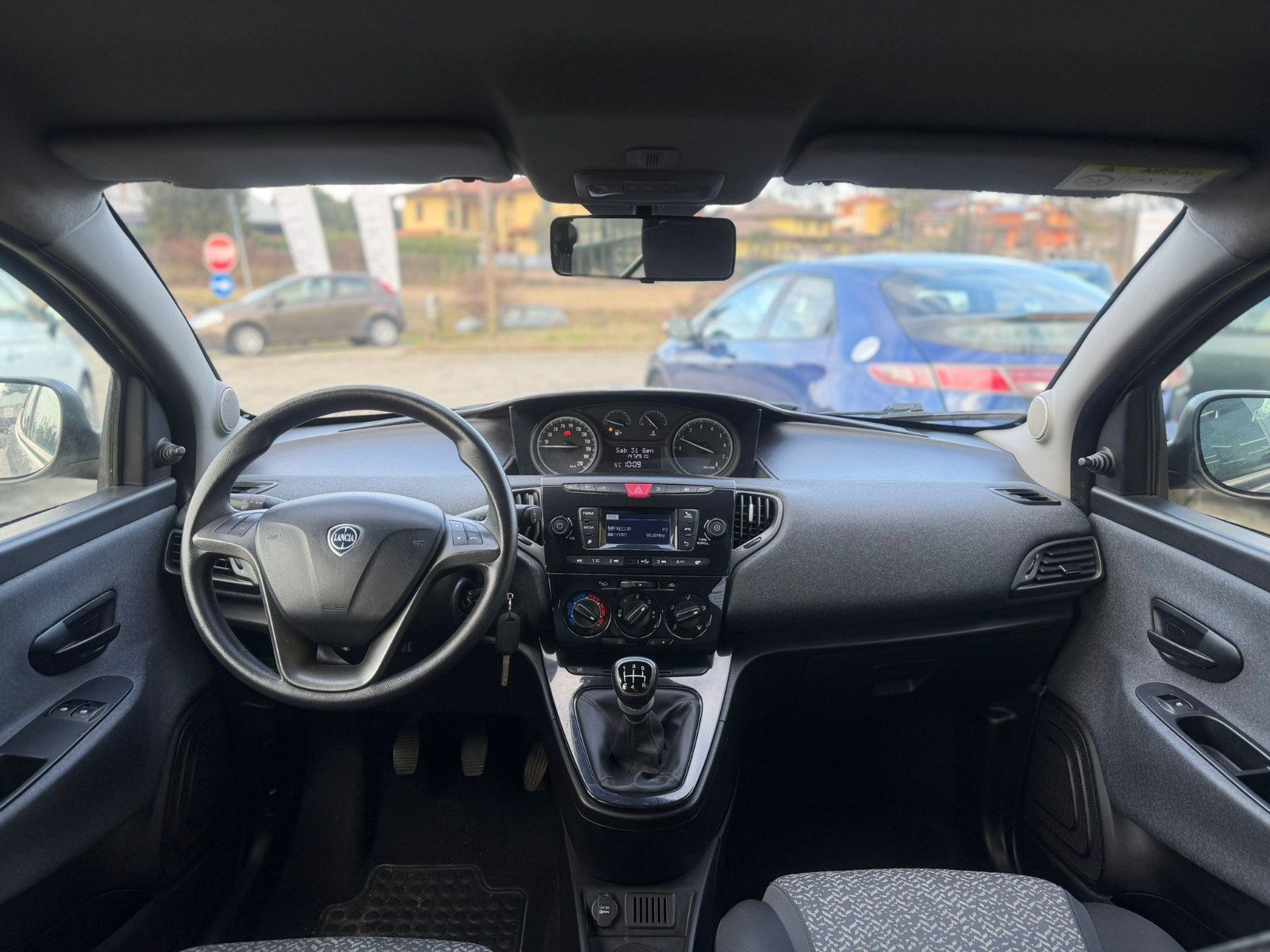 Lancia Ypsilon 1.2 69 CV 5 porte Platinum